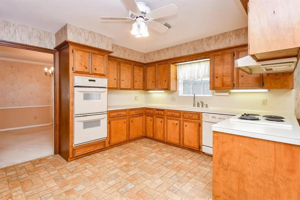 Photo of 14626 Carolcrest Drive