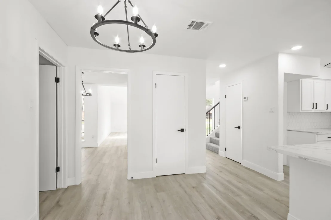 Photo of 19431 Enchanted Oaks Drive
