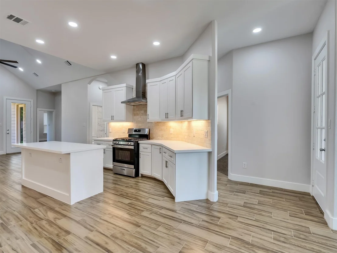 Photo of 4106 Hill Avenue