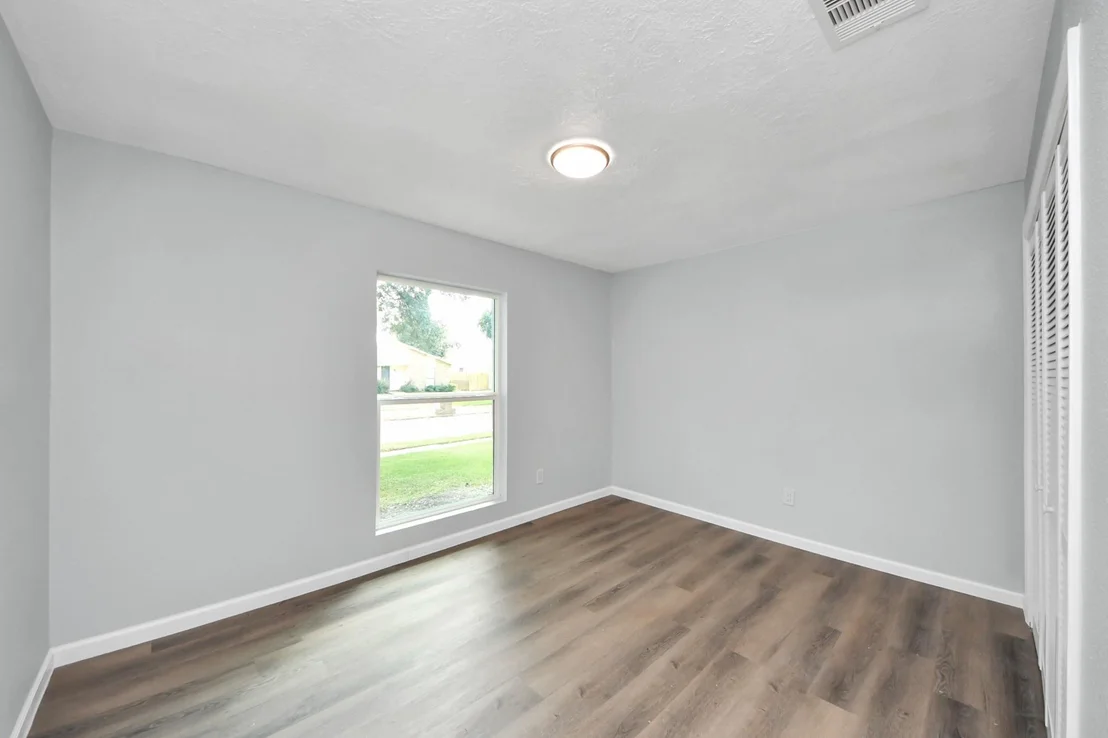 Photo of 14623 Lorne Drive