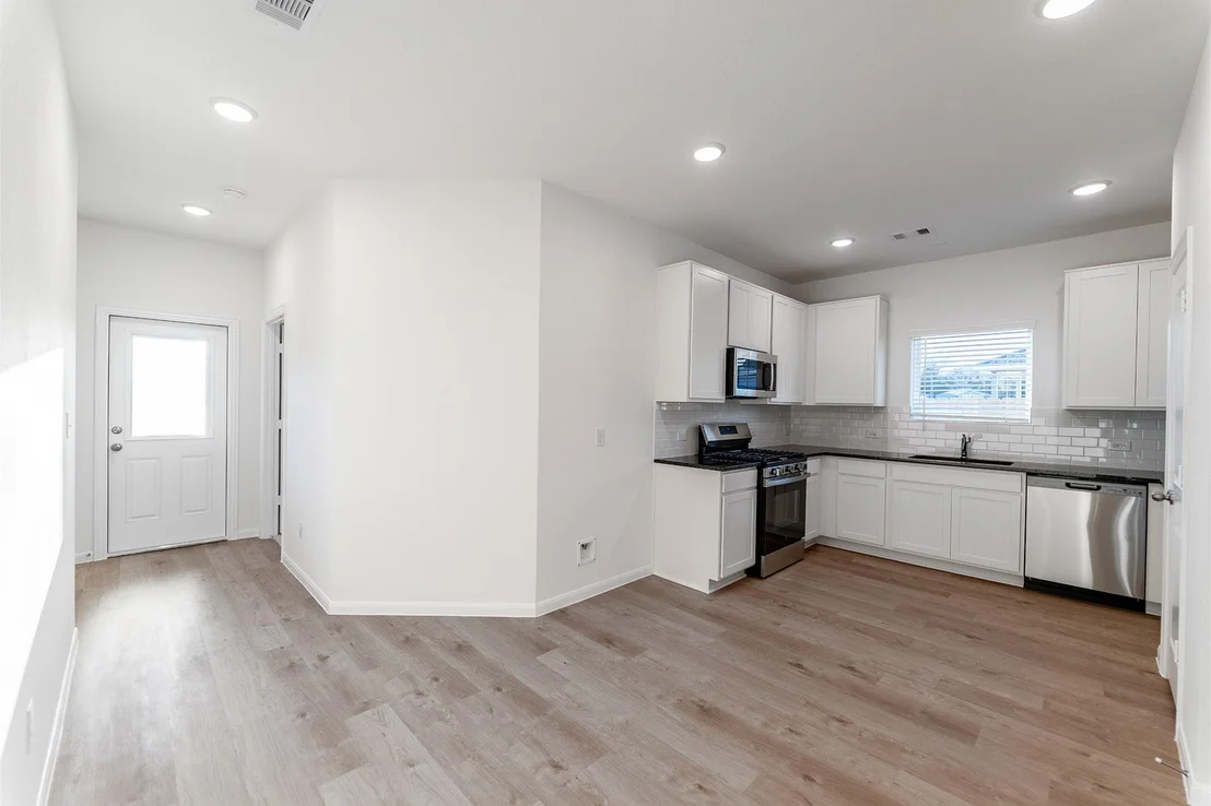 Photo of 14136 Biscayne Trail