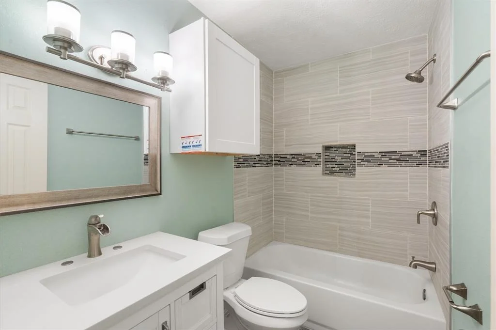 Photo of 16014 Buccaneer Lane