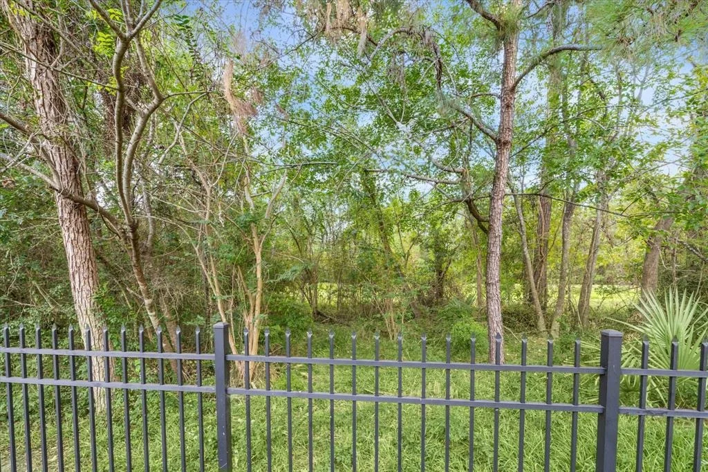 Photo of 35 Shady Pond Place
