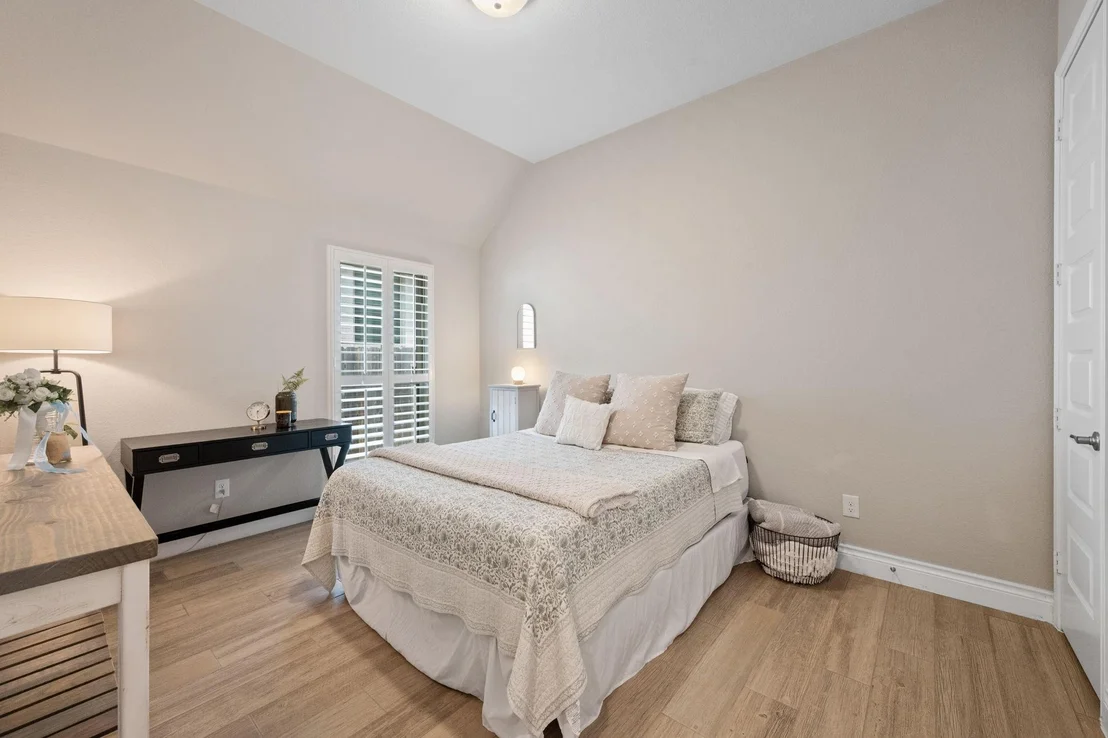 Photo of 12111 Woodnote Lane