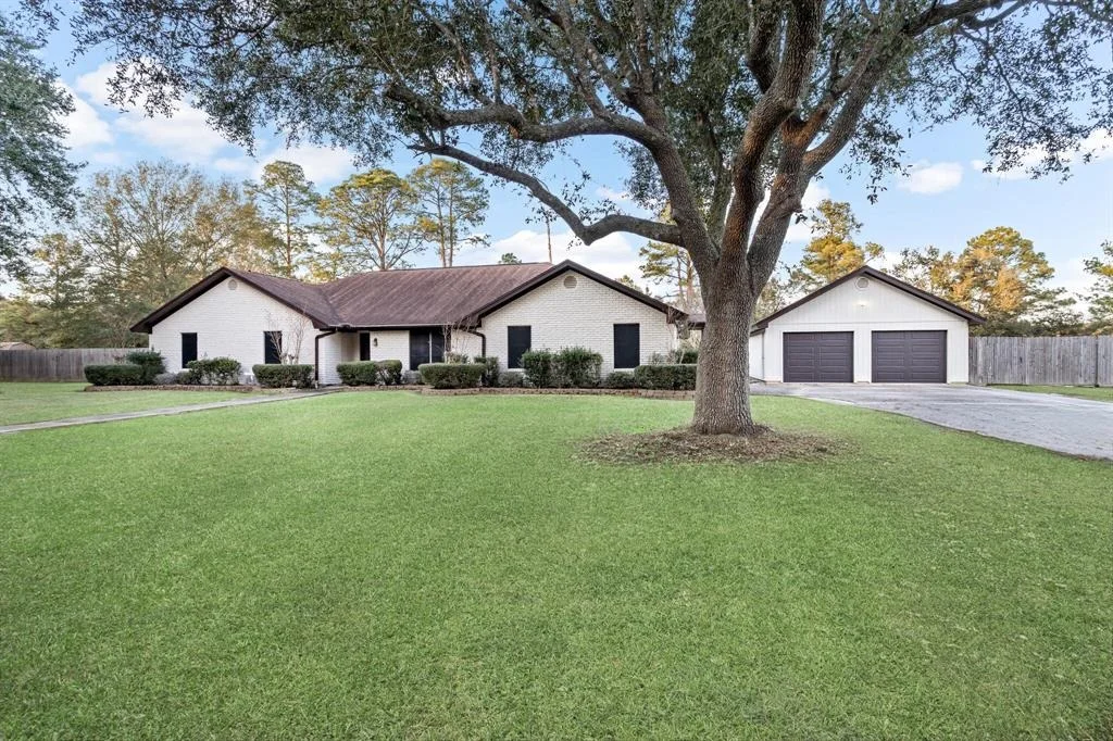 Photo of 608 Meadow Lane