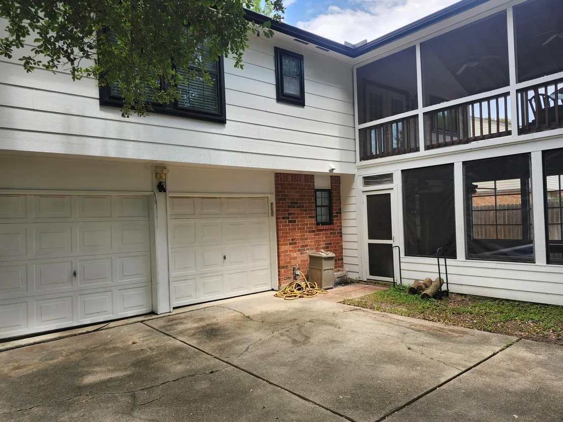 Photo of 15819 Maple Manor Drive