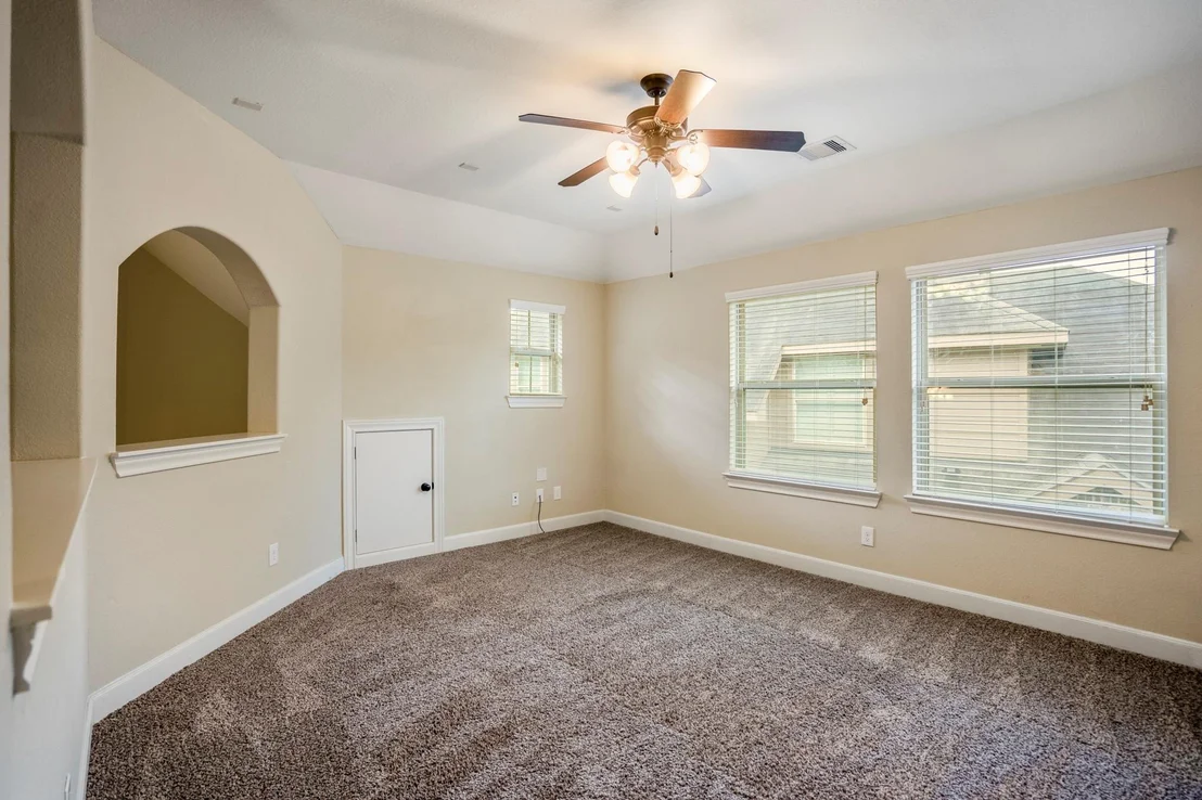 Photo of 4855 Bayou St John