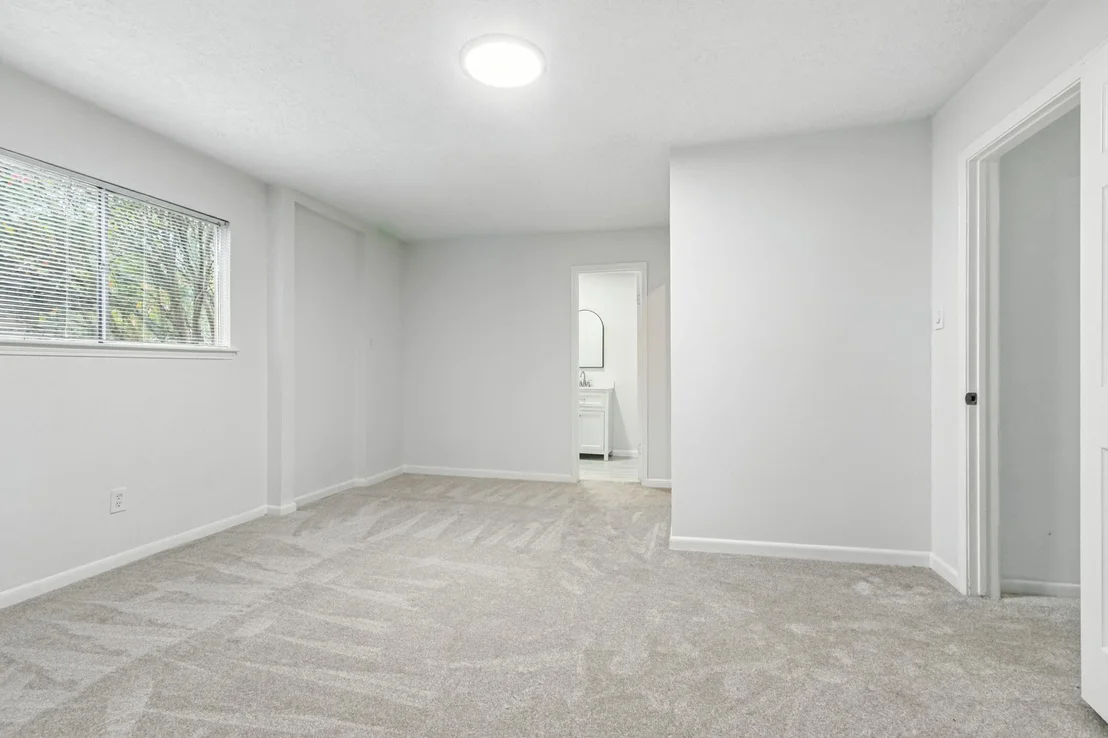 Photo of 606 Orangewood Drive