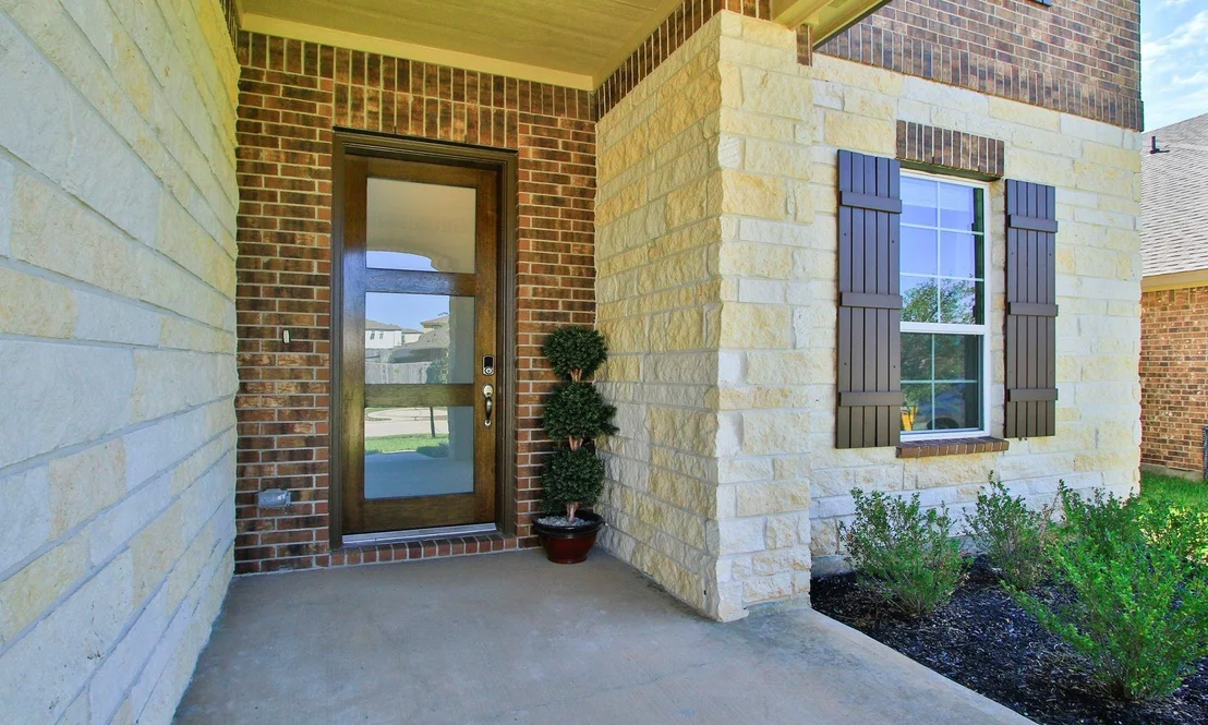 Photo of 7050 Lauren Oak Drive