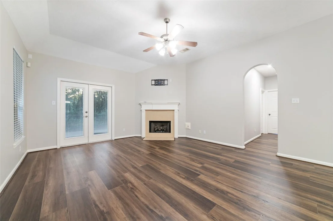 Photo of 3520 White Oak Point Drive