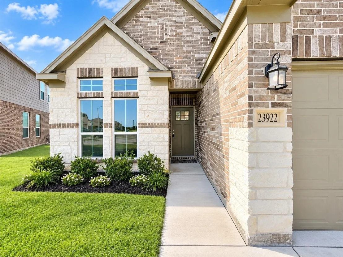 Photo of 23922 Rottino Drive