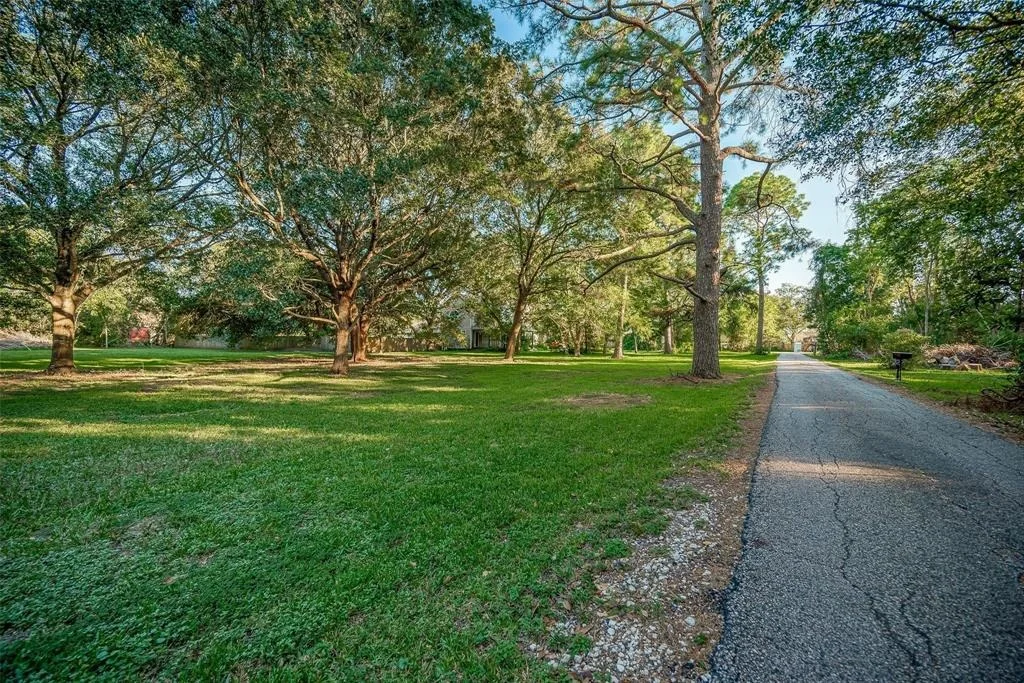 Photo of 3147 Hughes Road