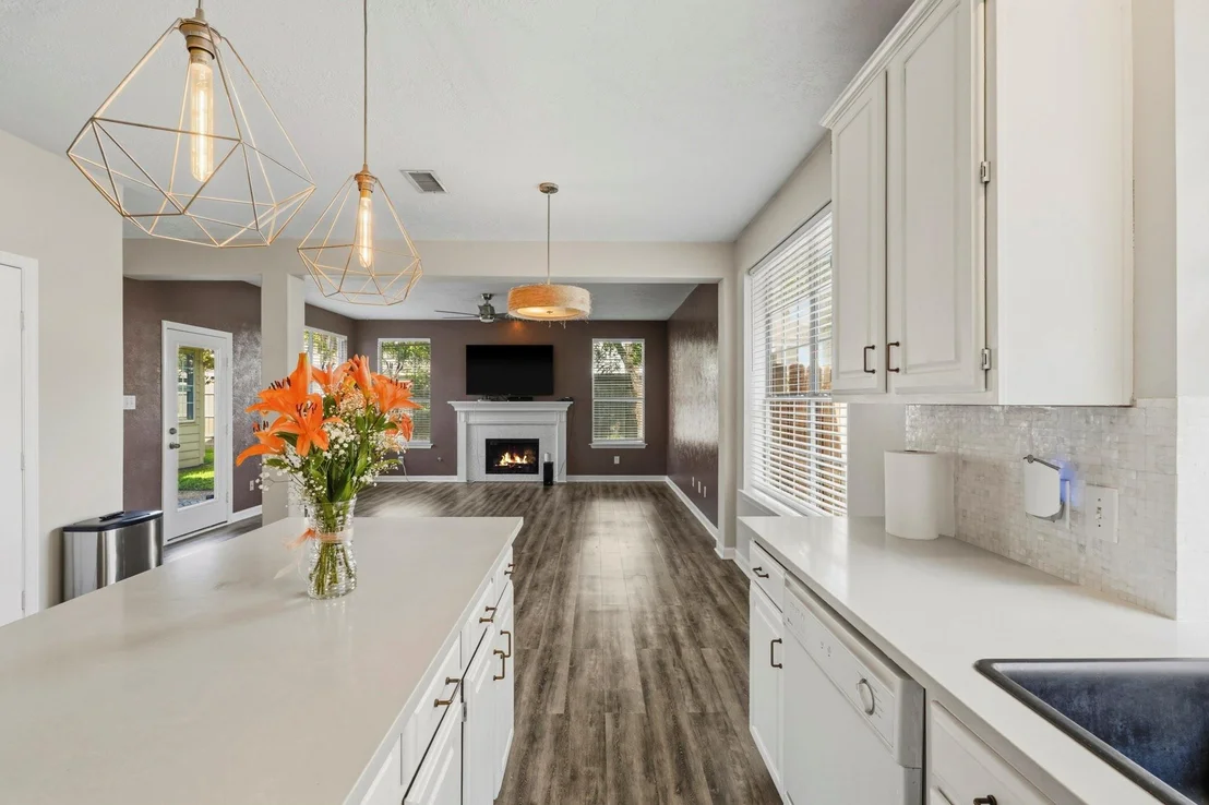 Photo of 1211 Lamplight Trail Drive