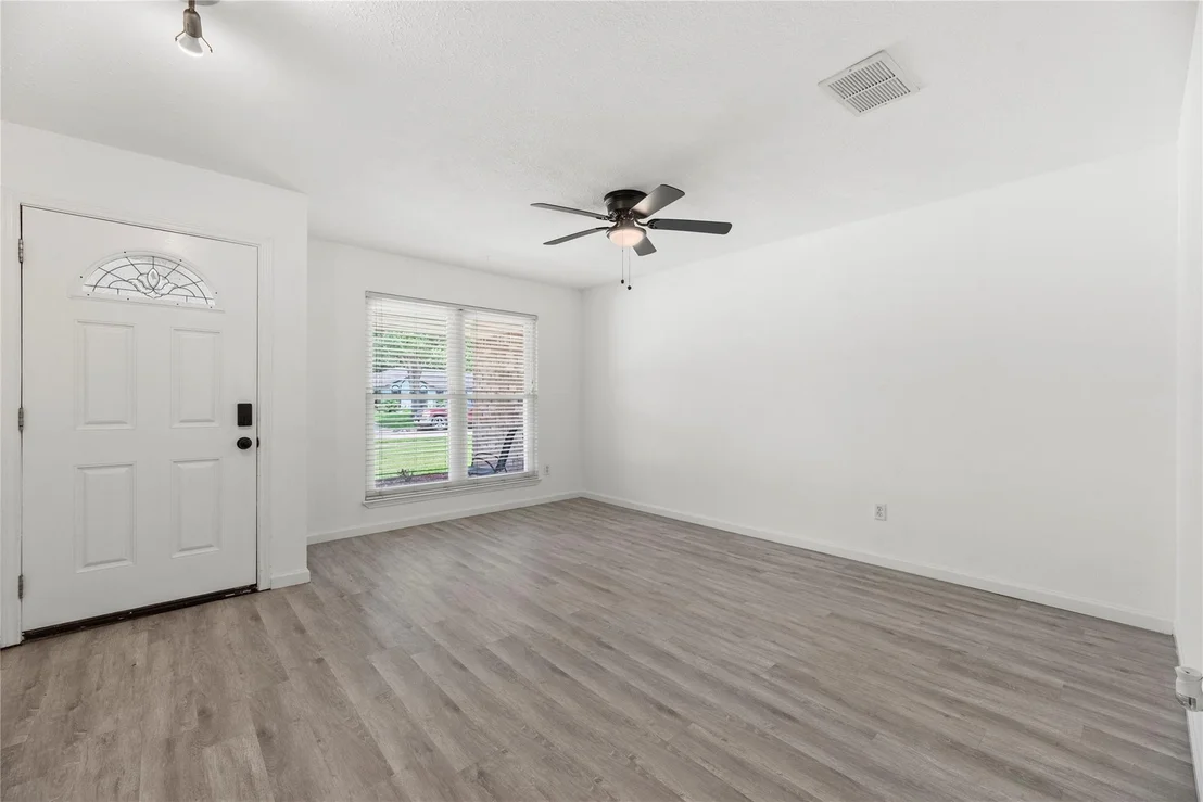 Photo of 12211 Pine Knoll Drive