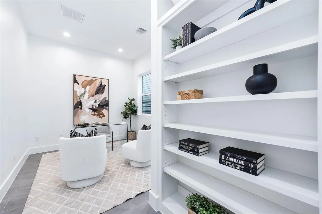 Photo of 3807 Coyle Street
