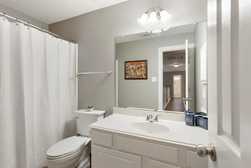 Photo of 20819 Pinebrook Hollow Lane