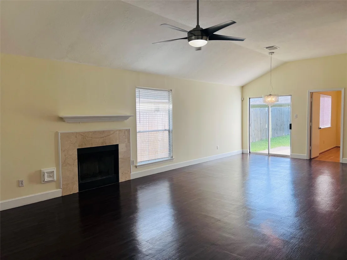 Photo of 15330 Riverside Grove Drive