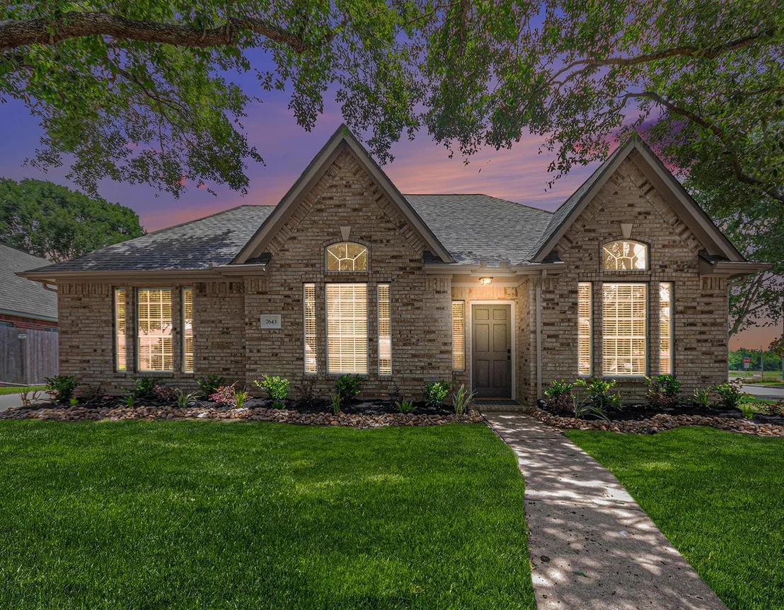 Photo of 7643 Rainbow Bend Drive