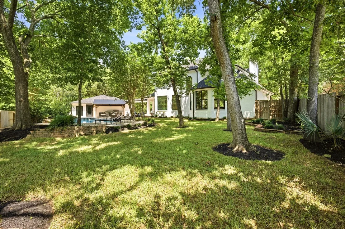 Photo of 71 Ivory Moon