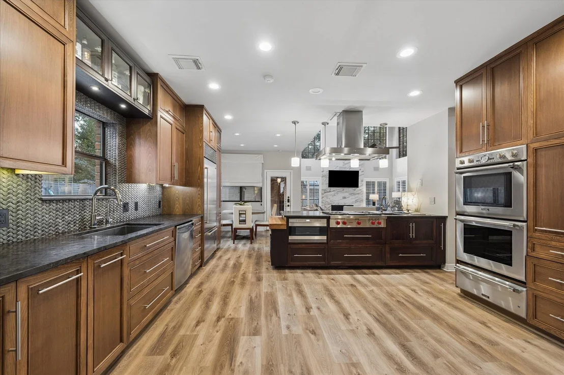 Photo of 8511 Cedarbrake Drive