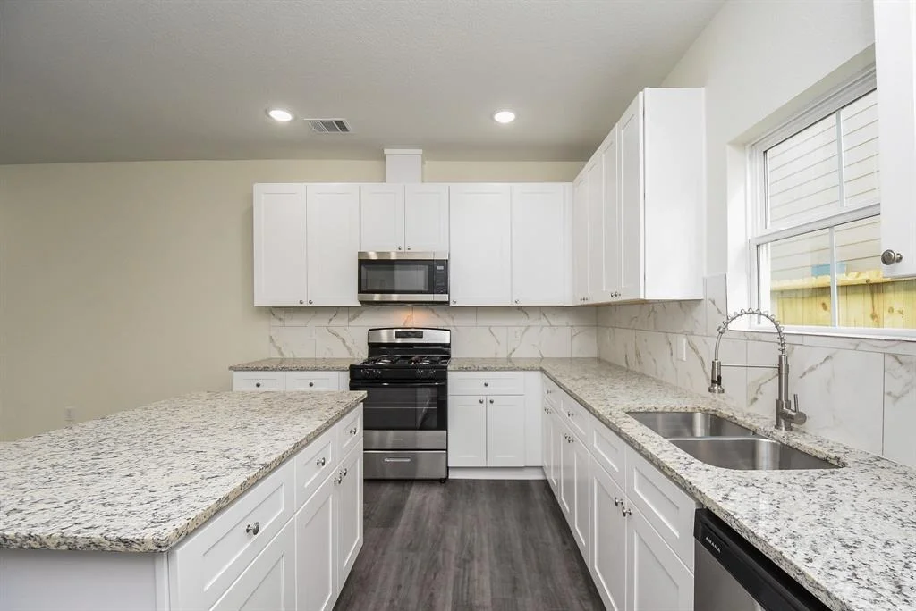 Photo of 2822 Pine Estate Lane