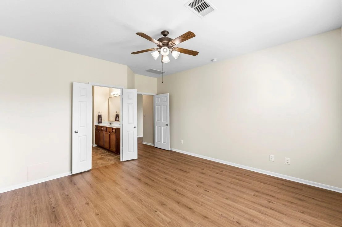 Photo of 21515 Mandarin Glen Circle