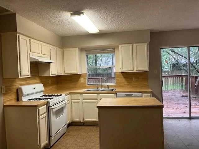 Photo of 35 Maywind Court