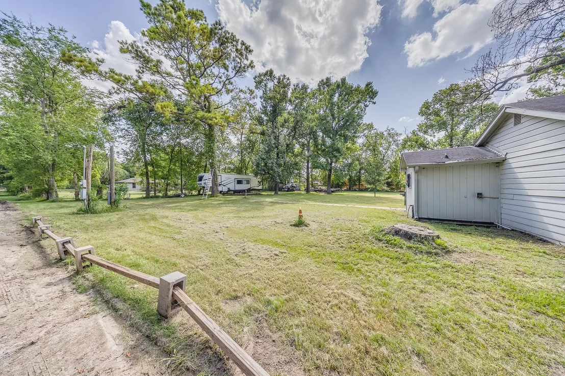 Photo of 1725 Strawn Road