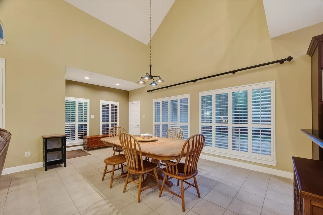 Photo of 14327 Norhill Pointe Drive