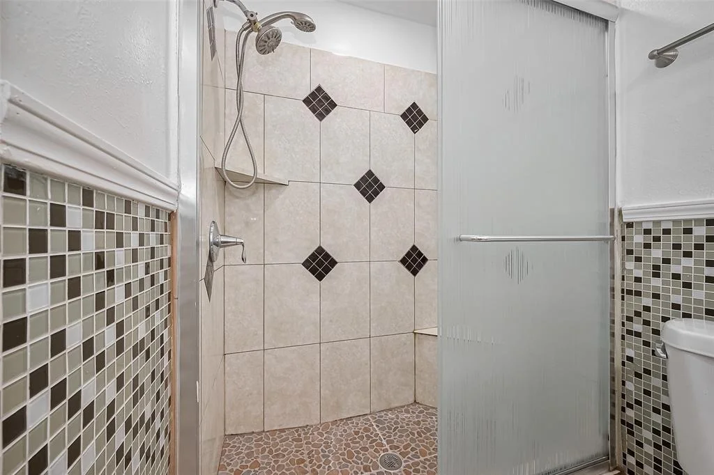Photo of 7708 Shadow Hill Lane