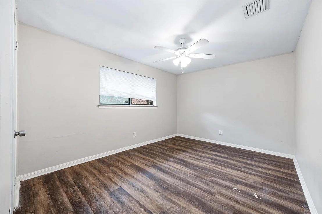 Photo of 7526 Antoine Drive