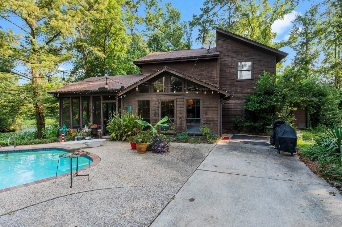 Photo of 426 Nursery Road