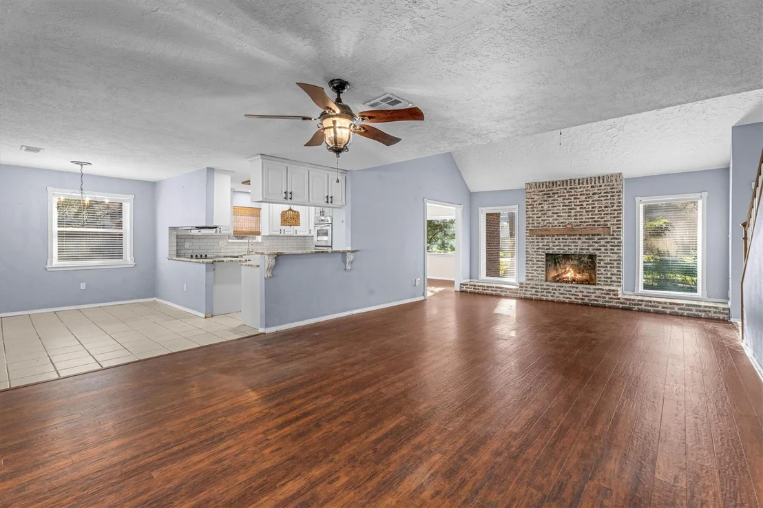 Photo of 8118 Oak Moss Drive