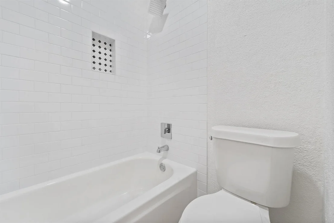 Photo of 5707 Toddington Road