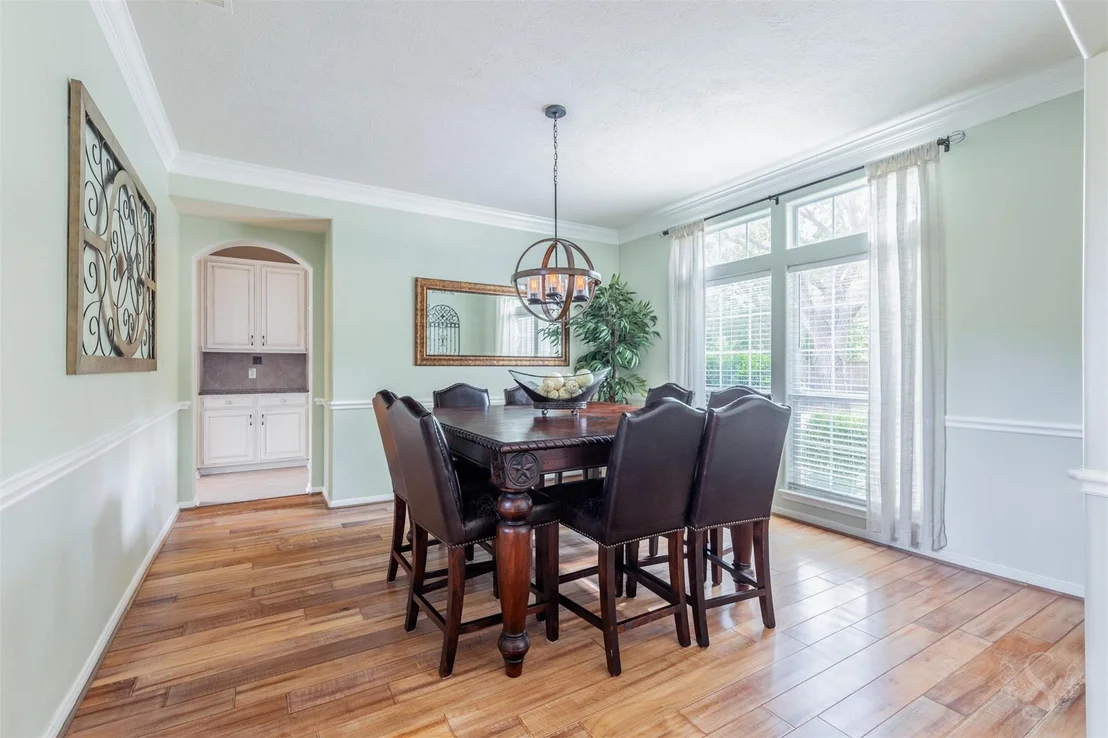 Photo of 1206 Paralee Drive