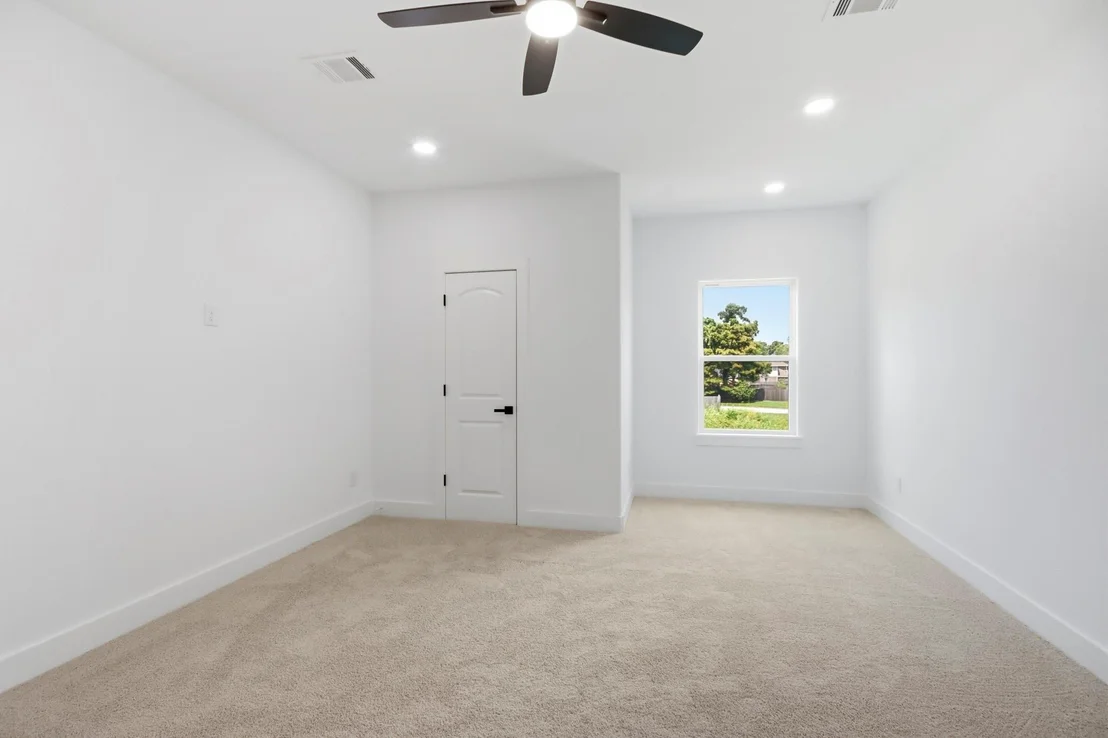 Photo of 17307 Crows Nest Way