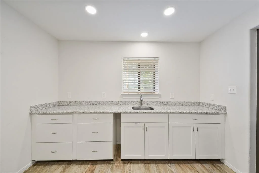 Photo of 2711 N Saddlebrook Lane