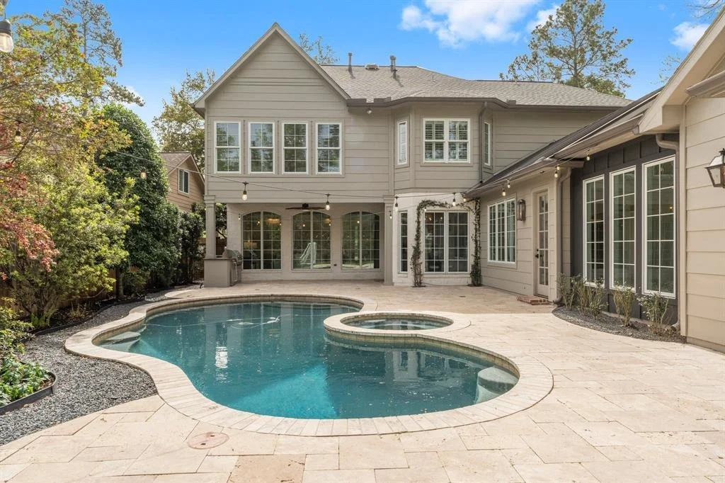 Photo of 184 W Shadowpoint Circle