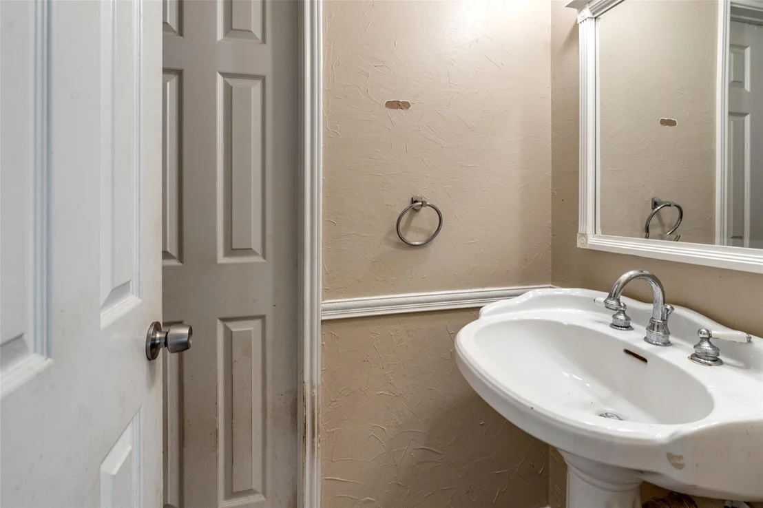 Photo of 24010 Landing Way Drive