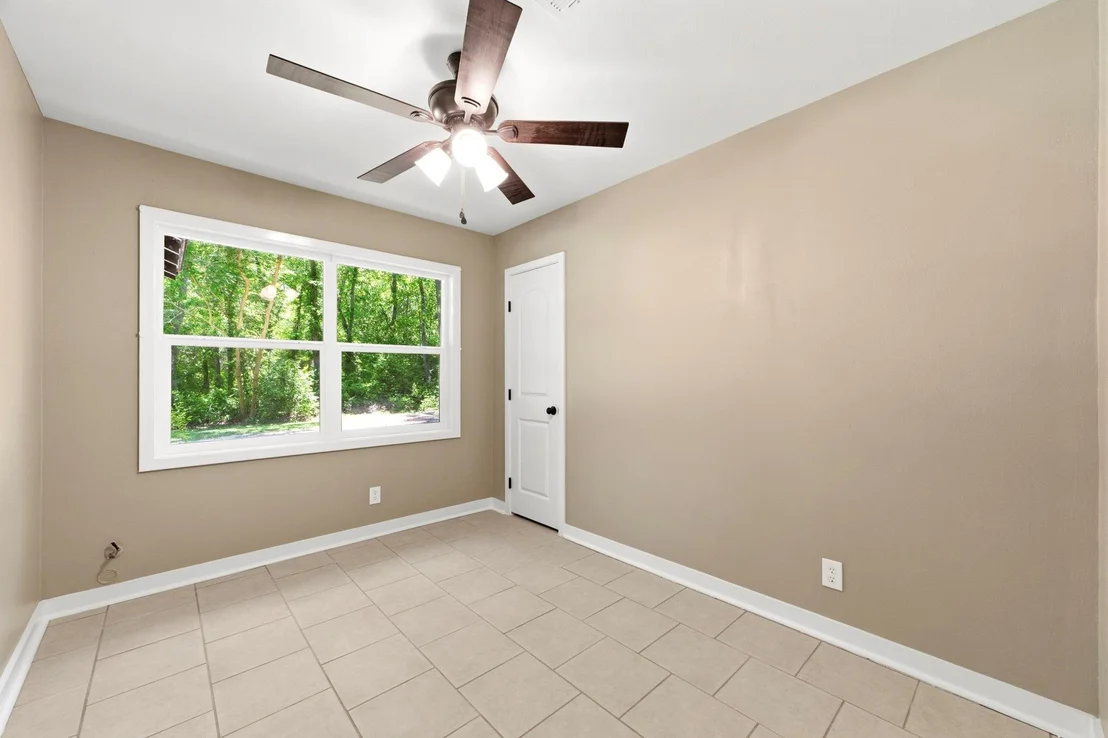 Photo of 8330 Elm