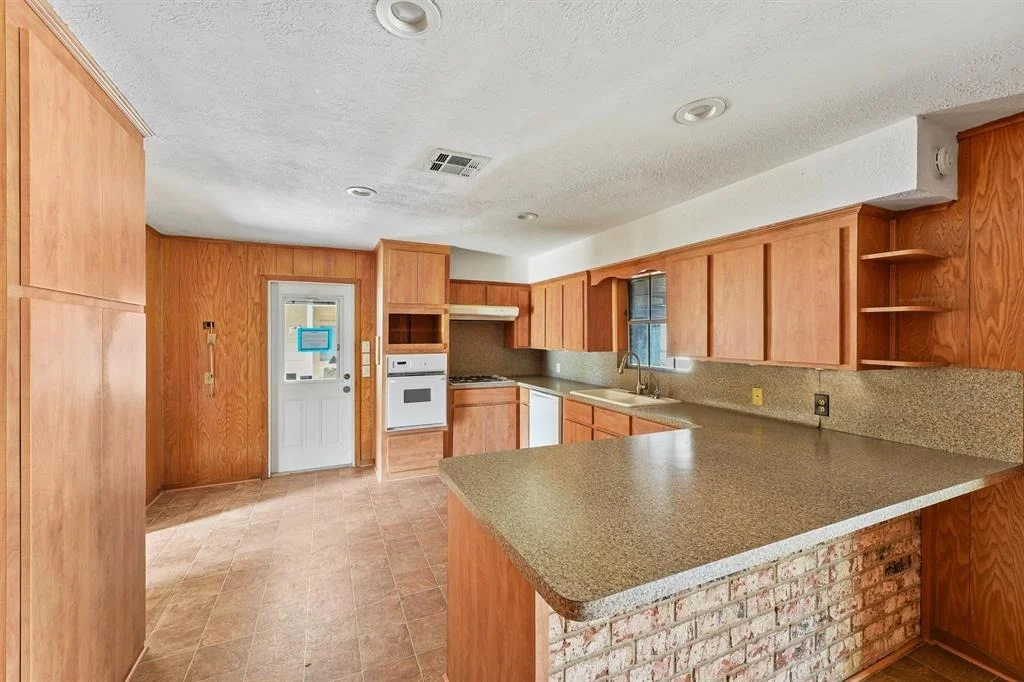Photo of 12114 Advance Drive