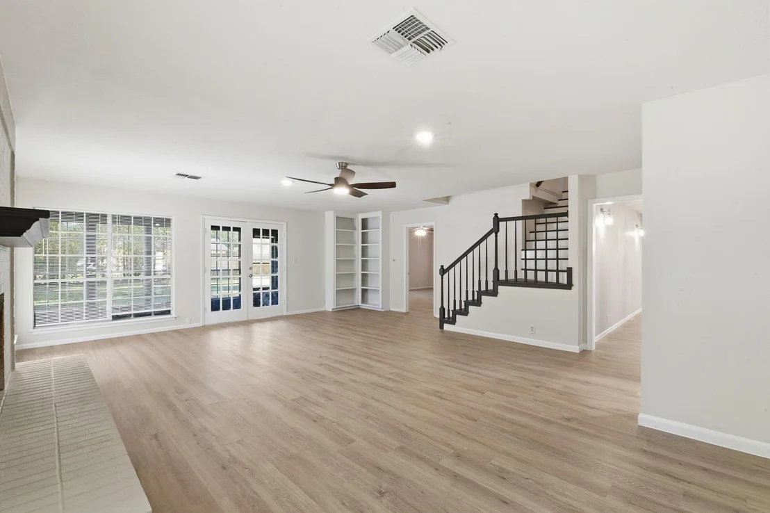 Photo of 4103 Meadowbend Drive