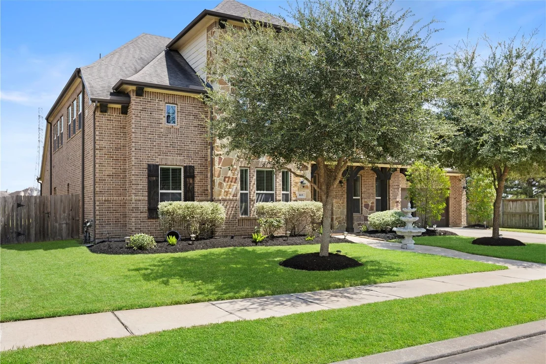 Photo of 3115 Hillside Landing Trail