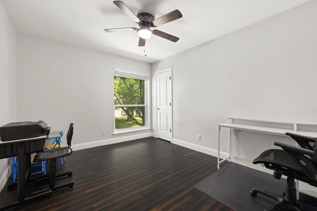 Photo of 2114 Briargreen Drive