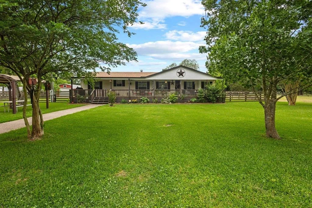 Photo of 15079 Coon Road