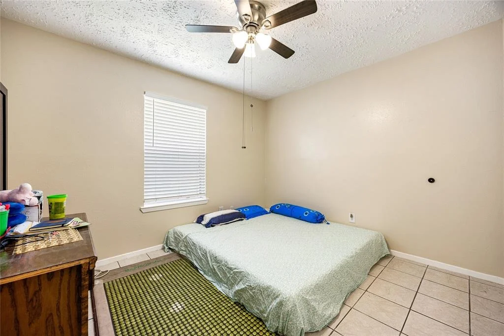 Photo of 16307 Thistleglen Drive