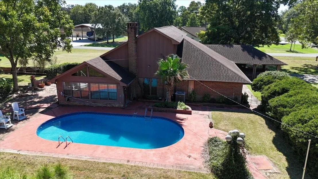 Photo of 642 Meadow Lane