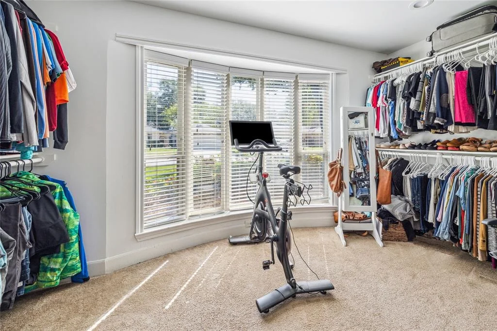 Photo of 506 Walnut Bend Lane