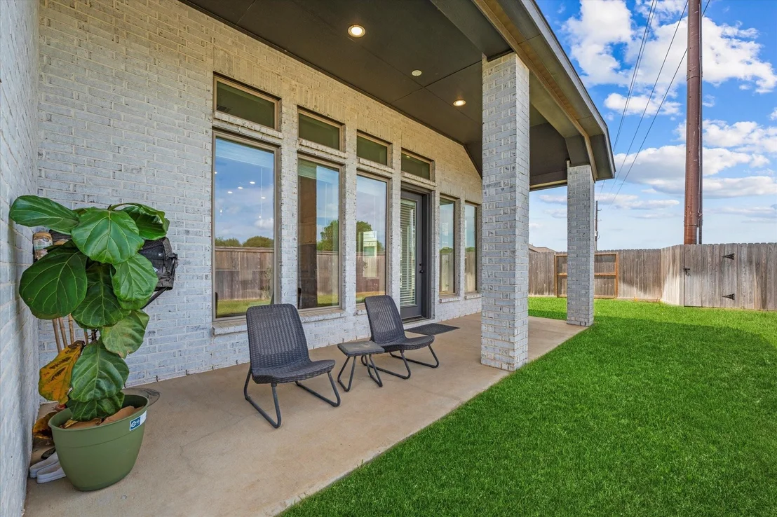 Photo of 10606 Beacon Harbor Way