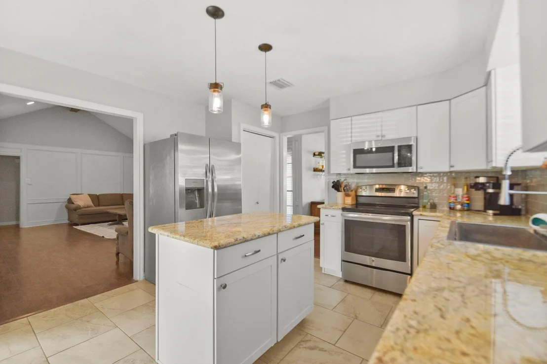 Photo of 1319 Crossfield Drive